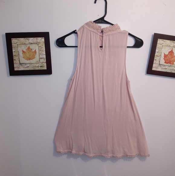 Hint of Mint Blouse - Picture 5 of 7